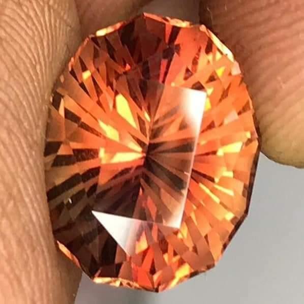 The Art of Lapidary: Why Cut Is Key in the World of Colored Gems